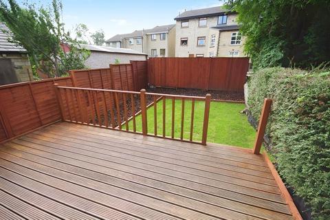 2 bedroom end of terrace house for sale, Hoults Lane, Halifax HX4