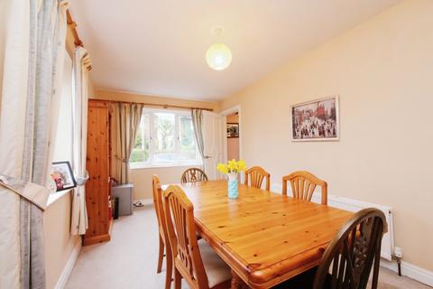 3 bedroom detached house for sale, North Lane, York YO32