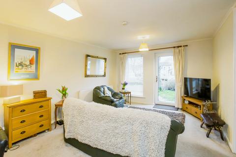 2 bedroom apartment for sale, Elphaborough Close, Hebden Bridge HX7