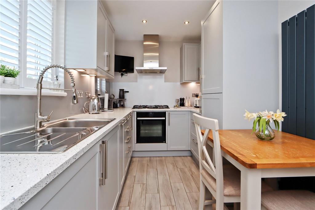 Kitchen/Breakfast 3