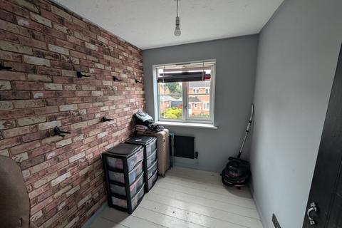 21 Inglesham Close, Manchester, M23 1LQ