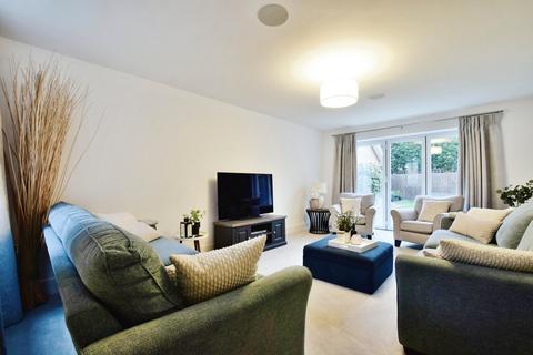 38 Bletchley Park Way, Wilmslow, SK9 2EH