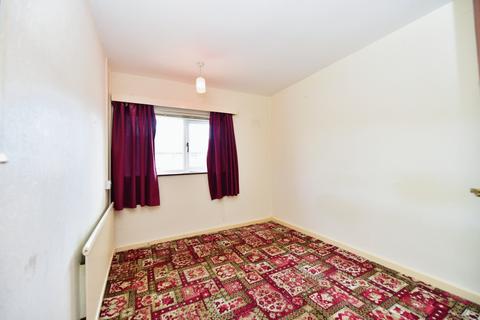 75 Lowedges Road, Sheffield, S8 7LE