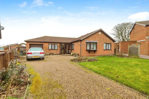 4 bedroom bungalow for sale, Linden Avenue, Lincoln LN4