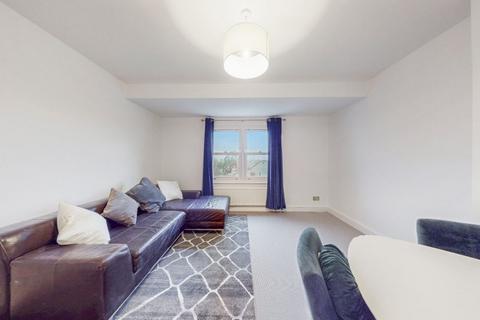 2 bedroom flat to rent, NW2