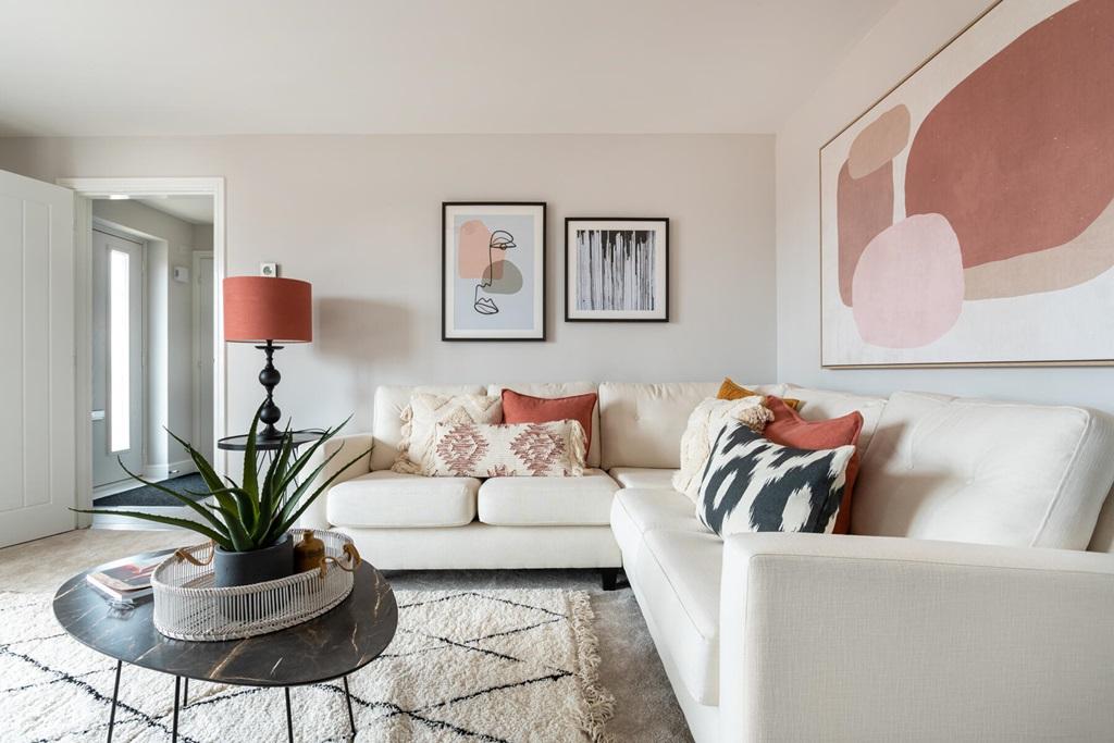 Offering a spacious & inviting lounge