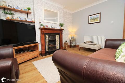 3 bedroom detached house for sale, Albion Road, Broadstairs