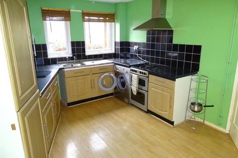 3 bedroom terraced house for sale, Ploverly: Werrington