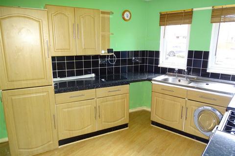 3 bedroom terraced house for sale, Ploverly: Werrington