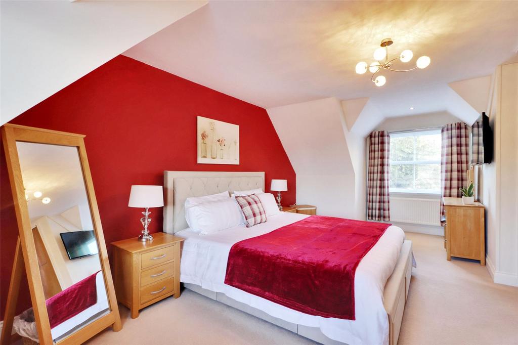 Main Bedroom