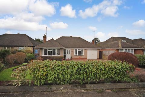 2 bedroom detached bungalow for sale, Grove Park, Tring