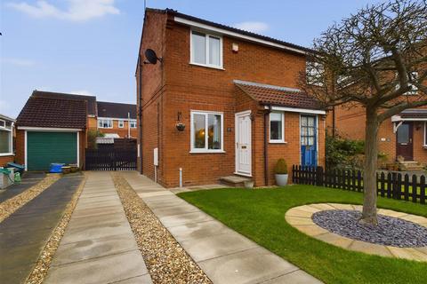 37 Fitzjohn Close, Malton, YO17 7FB