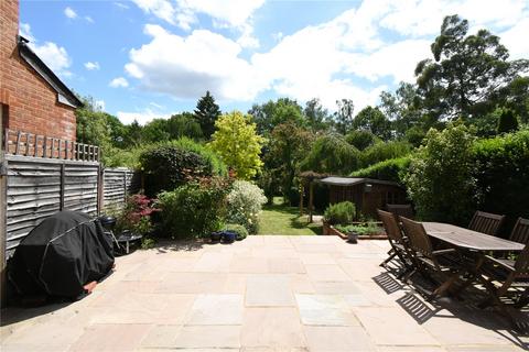 undefined, London Road, Hampshire RG27