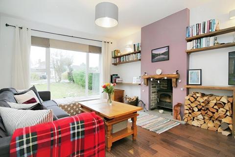 4 bedroom detached house for sale, Woodhall Croft, Stanningley, Pudsey