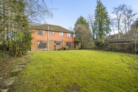 4 bedroom detached house for sale, Fettes Road, Cranleigh, GU6