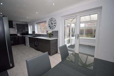 3 bedroom detached house for sale, Beacon Glade, South Shields