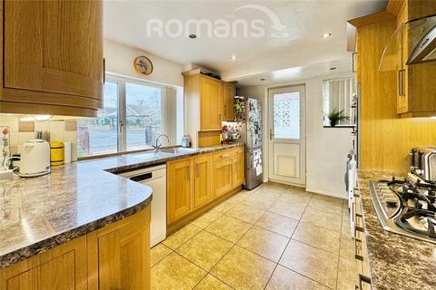 4 bedroom semi-detached house for sale, Owlsmoor Road, Owlsmoor, Sandhurst