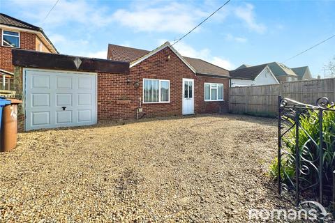 4 bedroom semi-detached house for sale, Owlsmoor Road, Owlsmoor, Sandhurst