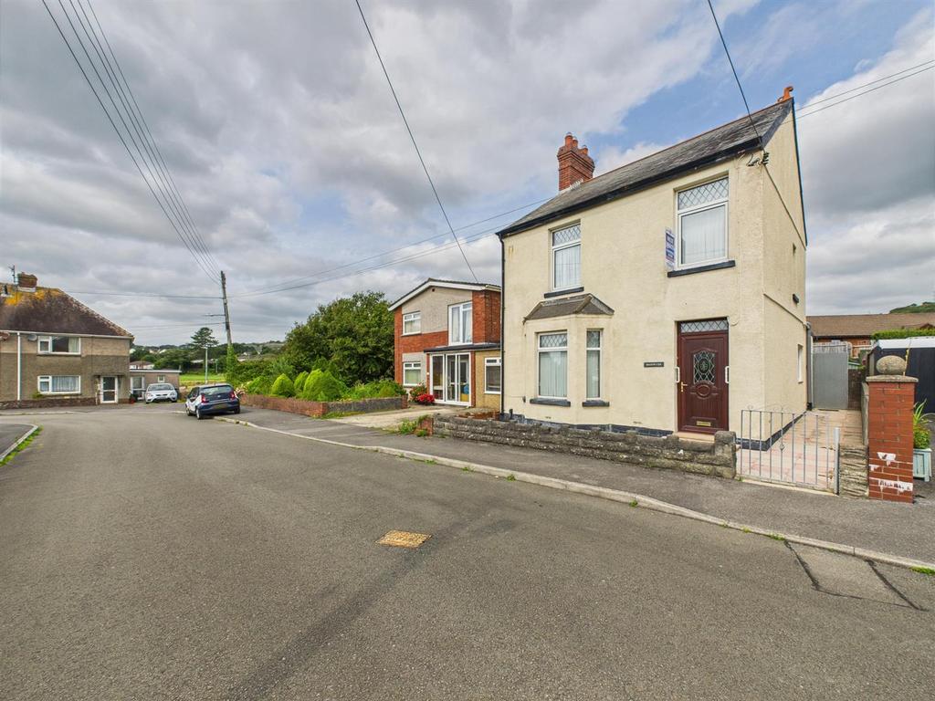 CAM03055 G0-PR0257-STILL019.jpg