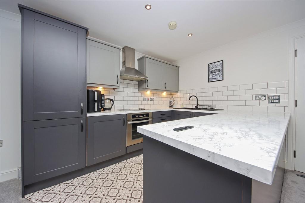 Living/Kitchen Area