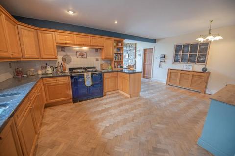 5 bedroom detached house for sale, Cowling, Keighley