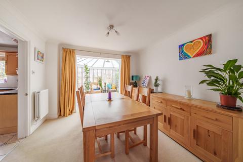 27 Anthony Wall, Warfield, Bracknell, RG42 3UL