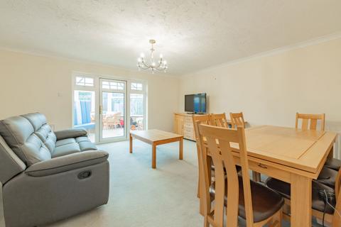 3 bedroom detached house for sale, Atherley Court, Southampton SO15