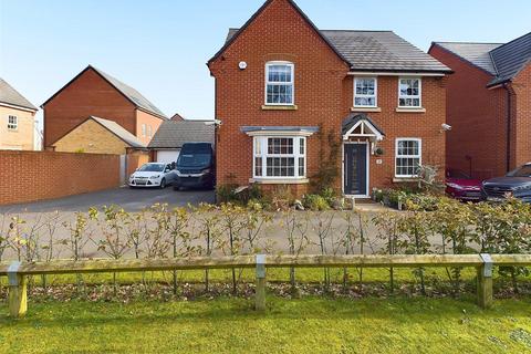 4 bedroom detached house for sale, Brambling Way, Hardwicke, Gloucester