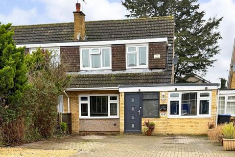 4 bedroom semi-detached house for sale, Hag Hill Rise, Taplow, Buckinghamshire, SL6