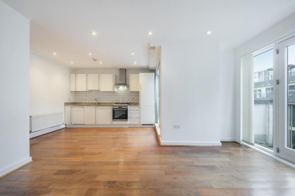 Riverdale House, SE13 7 NZ