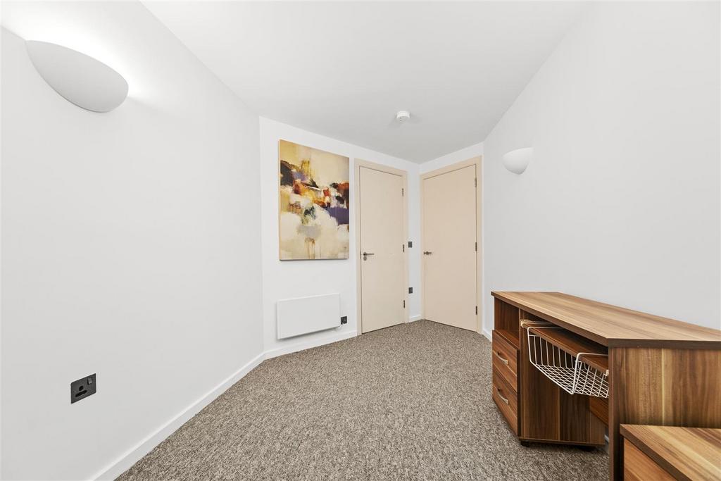 Flat1507 Bridgewater Place-10.jpg