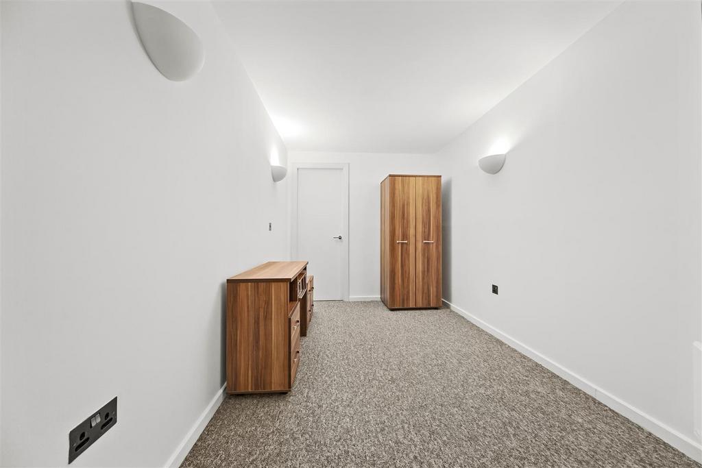Flat1507 Bridgewater Place-08.jpg