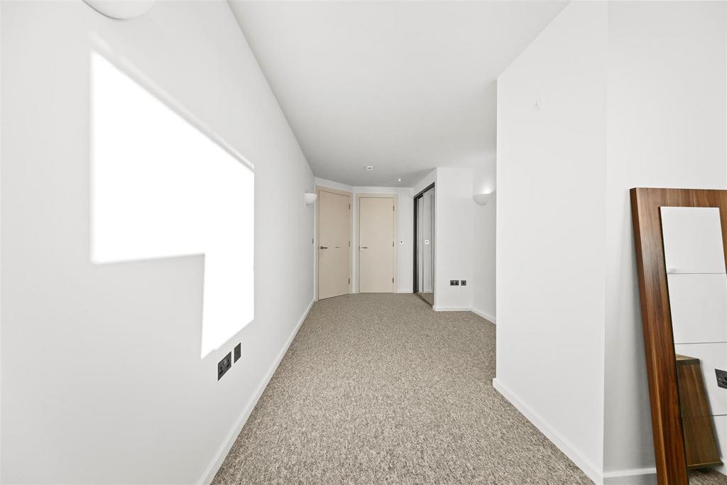 Flat1507 Bridgewater Place-04.jpg