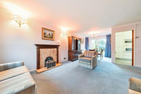 3 Kennedy Close, Petts Wood, Orpington, BR5 1HP