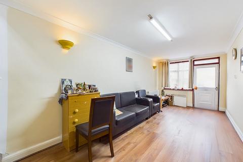 5 bedroom end of terrace house for sale, St. Pauls Avenue, Harrow, HA3