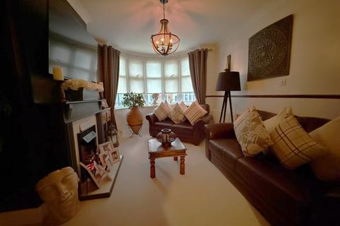 4 Acorn Road, Gillingham, ME7 2EX