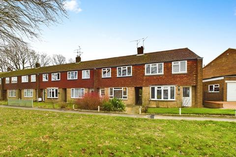 3 bedroom terraced house for sale, Farhalls Crescent, Horsham RH12