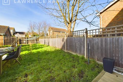 3 bedroom terraced house for sale, Patching Way, Hayes, Middlesex, UB4