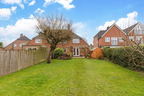 3 bedroom semi-detached house for sale, Broad Field, East Grinstead RH19