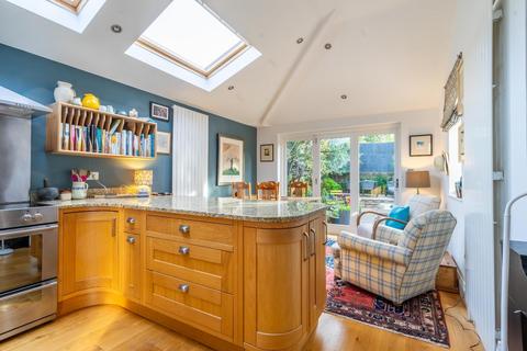 18 Alma Grove, York, YO10 4DH