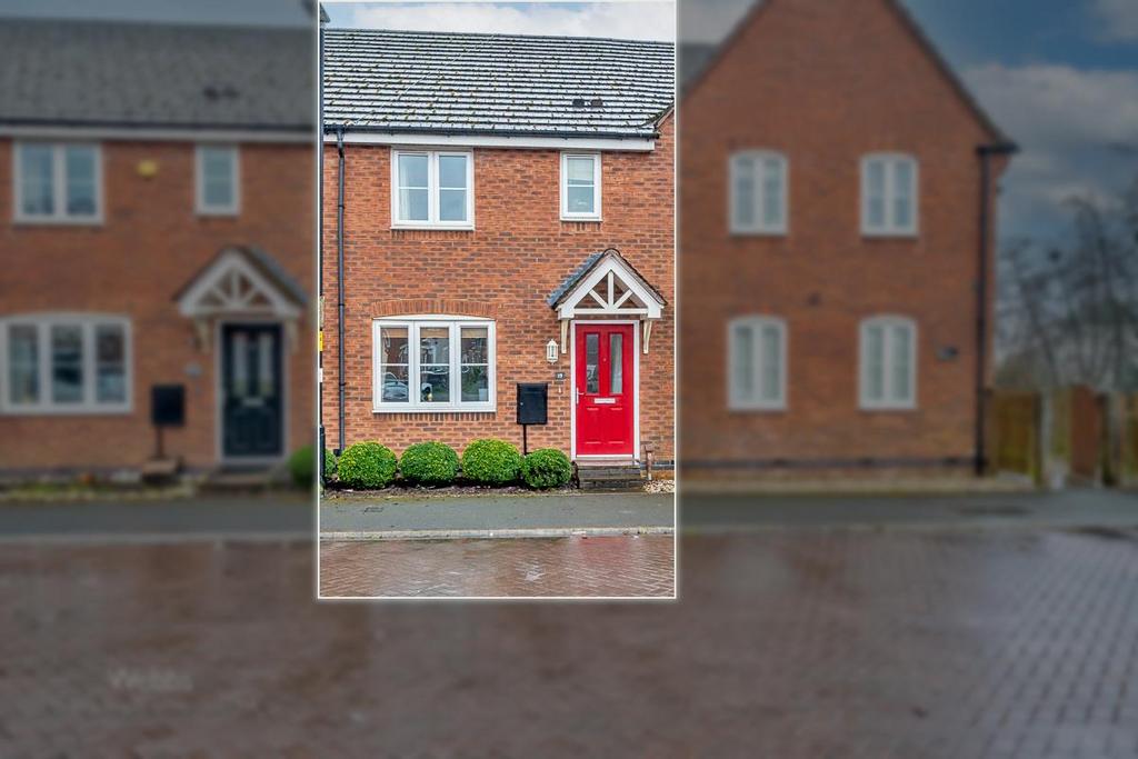 © Webbs Estate Agents © (86 of 121) copy.jpg 2.jpg