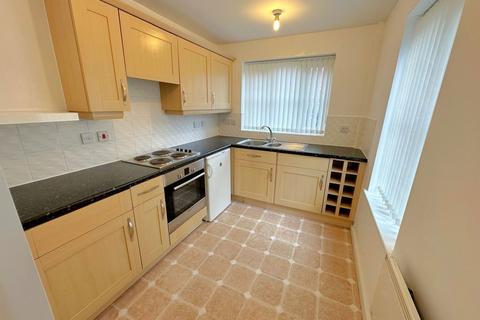 2 bedroom ground floor flat to rent, Goldfinch Drive, Preston PR3