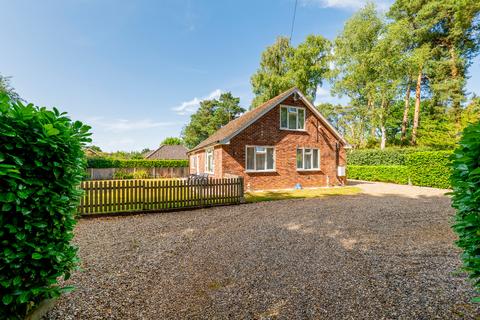 undefined, Vale Road, High Kelling