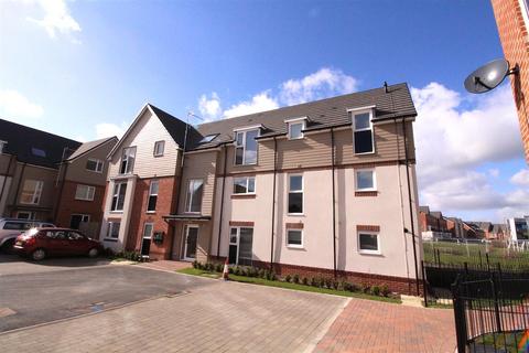 2 bedroom flat to rent, ASH HOUSE