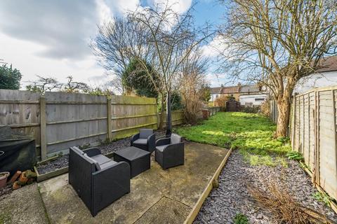 56a Muirkirk Road, London, SE6 1BH