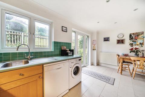 3 bedroom end of terrace house for sale, Kings Road, Haslemere, Surrey, GU27