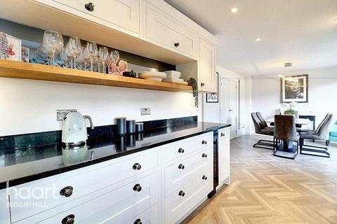 8 Mortimer Drive, Biggin Hill, Westerham, TN16 3GH