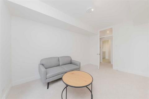 1 bedroom flat to rent, Queensway, London W2