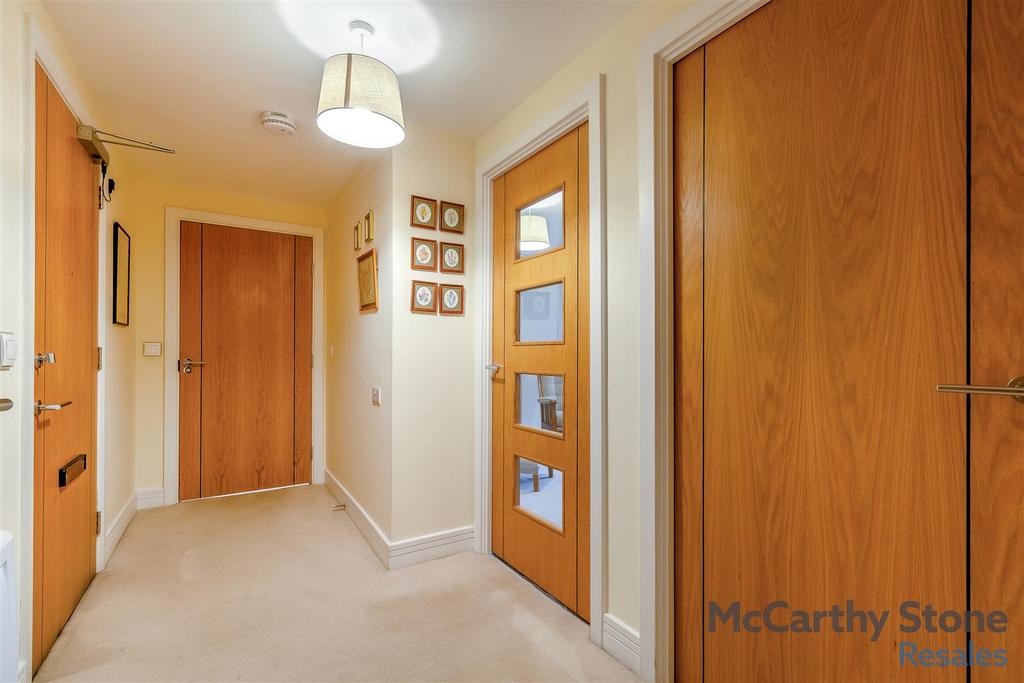 8634889-interior19.jpg
