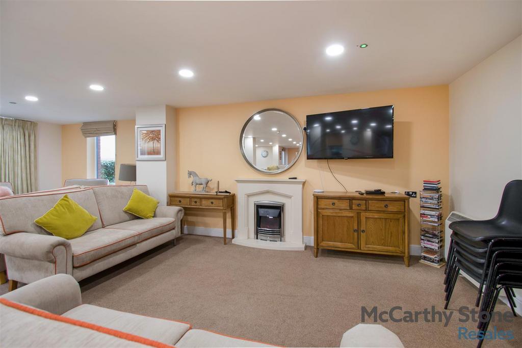 8634889-interior26.jpg